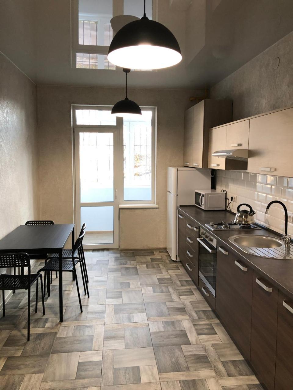 Lux Apart Torfyana Lviv Exterior foto