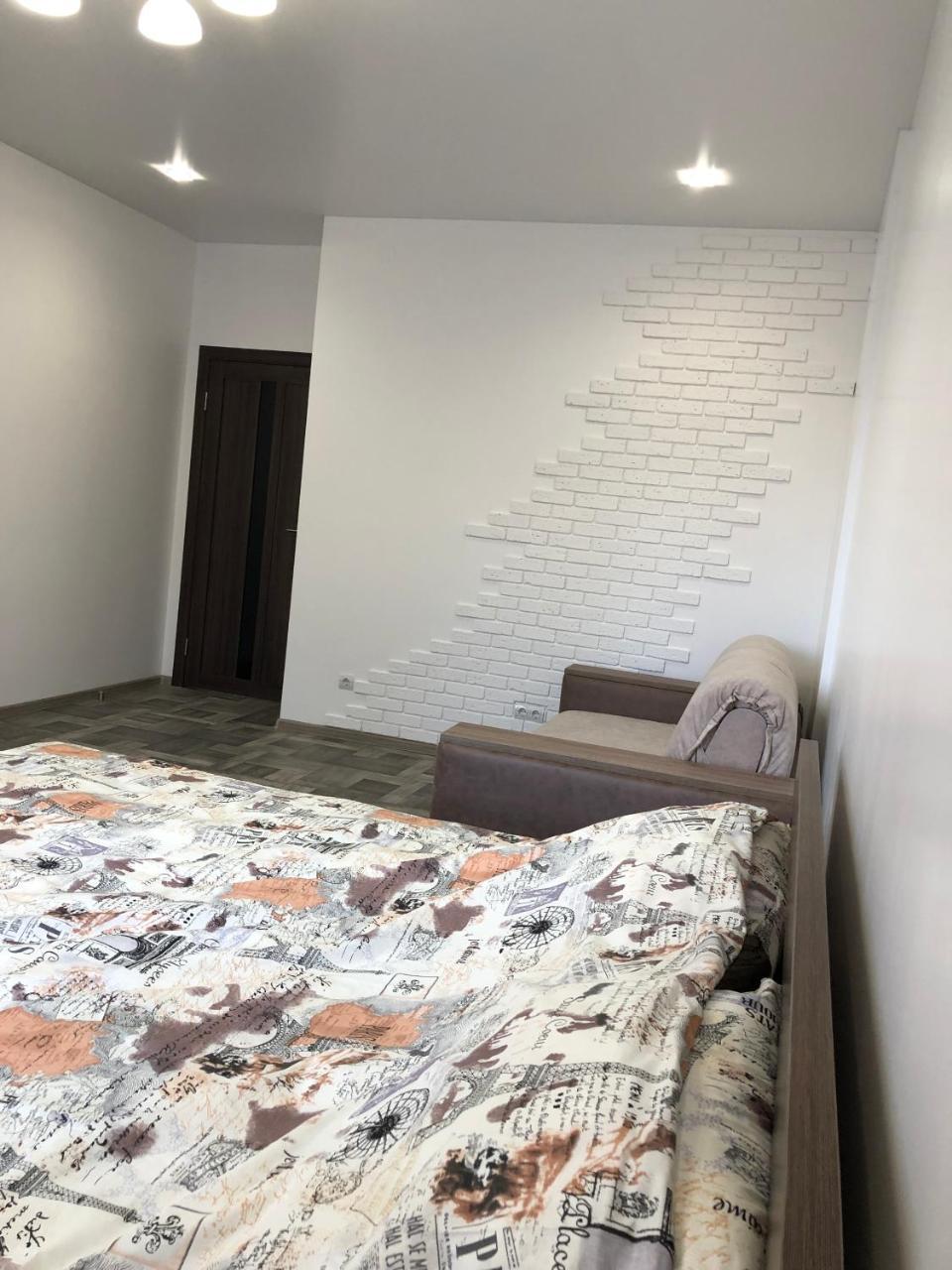 Lux Apart Torfyana Lviv Exterior foto